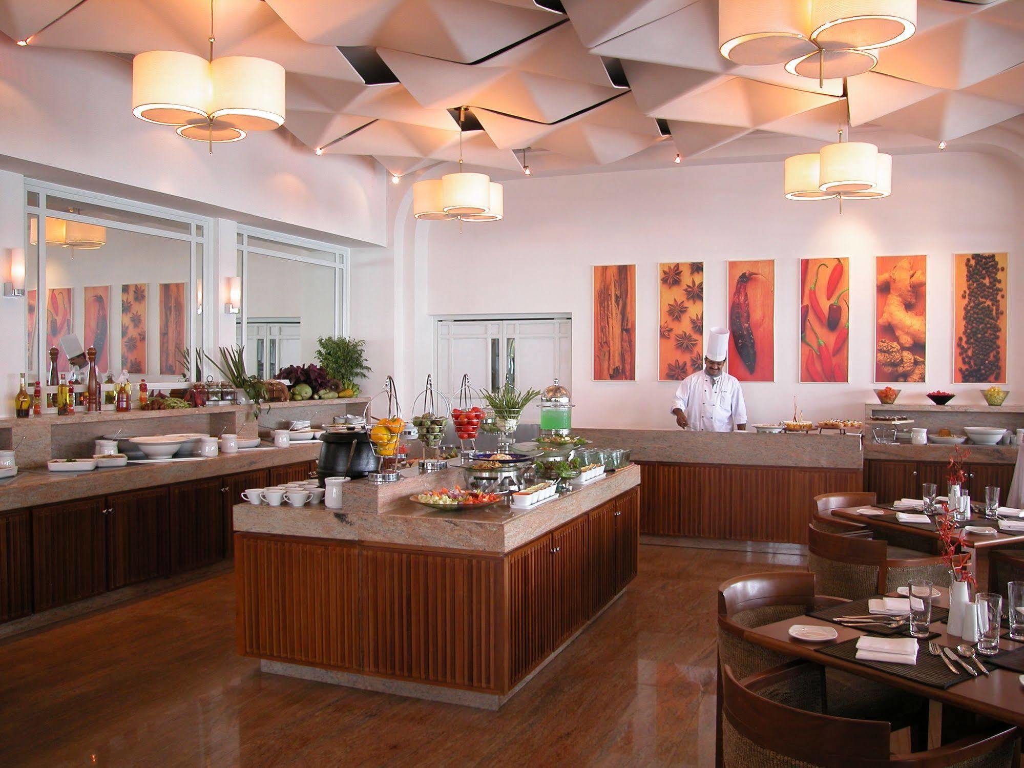Taj Malabar Resort & Spa, Cochin. Kochi Eksteriør bilde